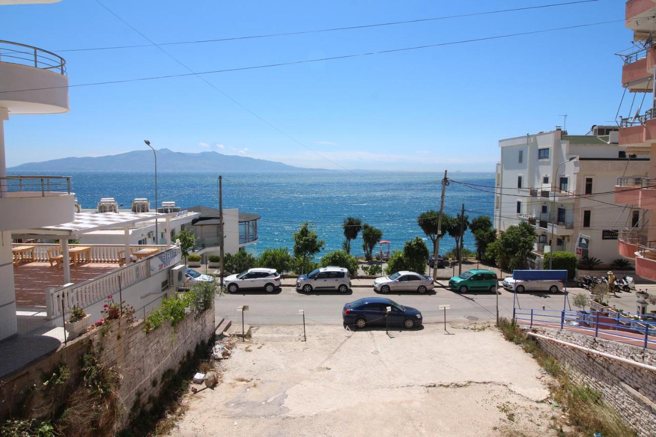 Murati Suites Sarandë Exterior foto